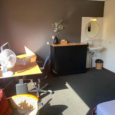 Het Bewustzijn Bed & Breakfast Limmen